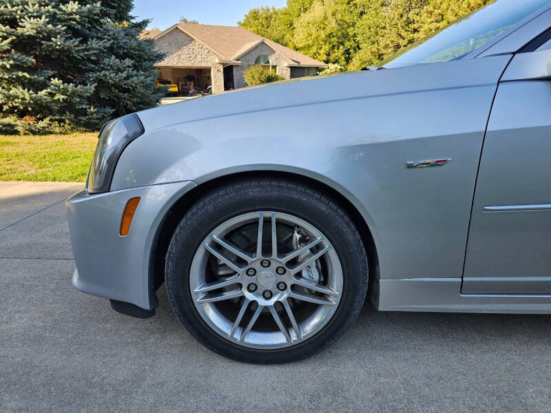 2004 Cadillac CTS-V