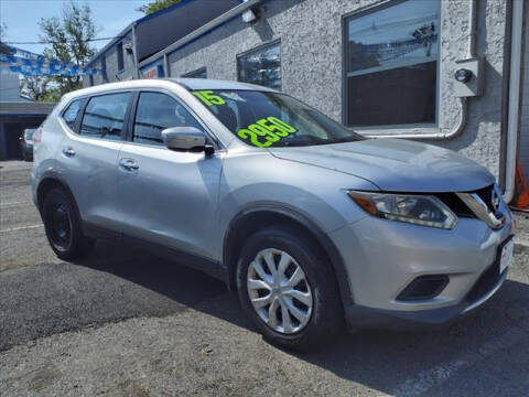 2015 Nissan Rogue for sale at M & R Auto Sales INC. in North Plainfield NJ