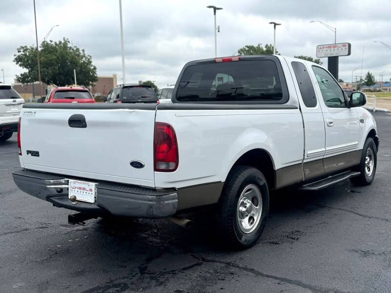 2003 Ford F-150 XLT