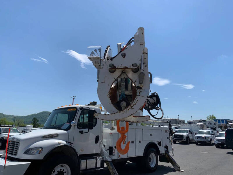 2014 Freightliner M2 106