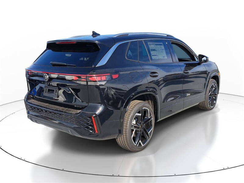 2026 Volkswagen Tiguan SEL R-Line Turbo 4Motion