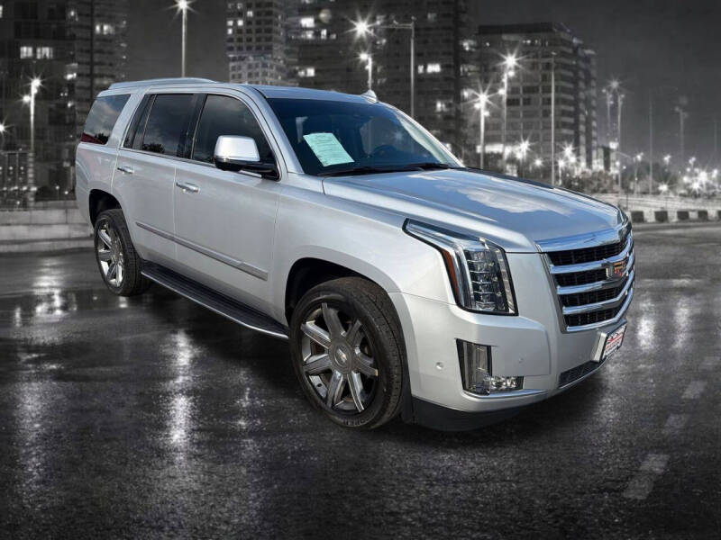 2020 Cadillac Escalade Luxury