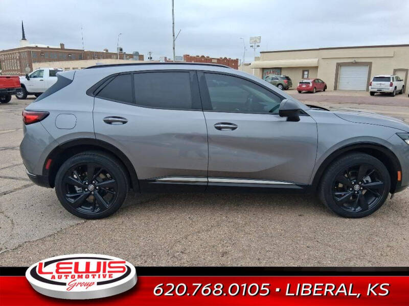 Used 2022 Buick Envision Essence with VIN LRBFZNR40ND053458 for sale in Liberal, KS