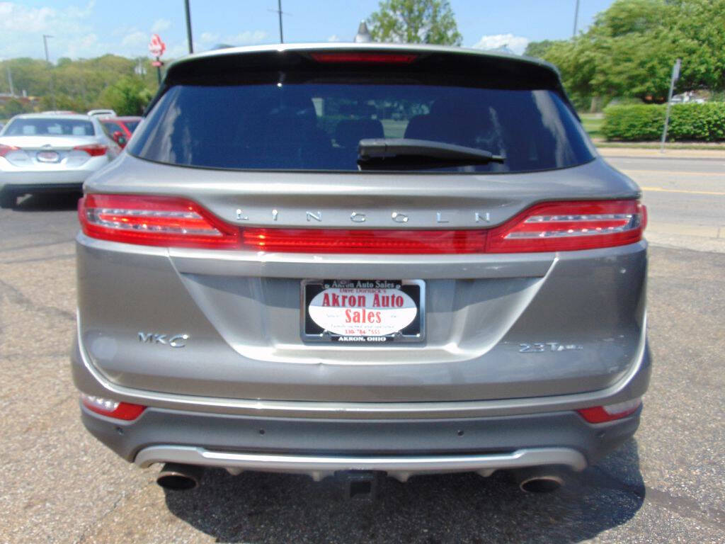 TAN 2017 Lincoln MKC Select AWD Select 4dr SUV 31