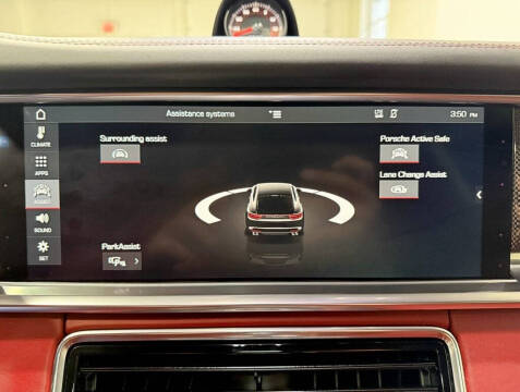 2018 Porsche Panamera 4