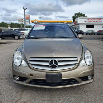 2008 Mercedes-Benz R-Class for sale at Dixie Motors Inc. in Tuscaloosa AL