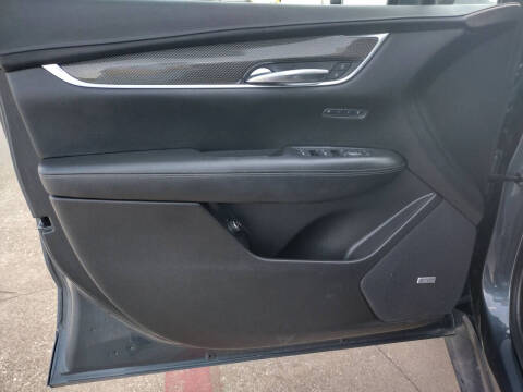 2021 Cadillac XT5 Sport