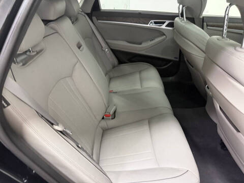 2015 Hyundai Genesis