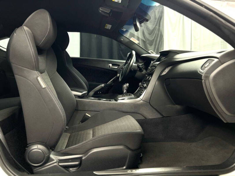 2015 Hyundai Genesis Coupe 3.8