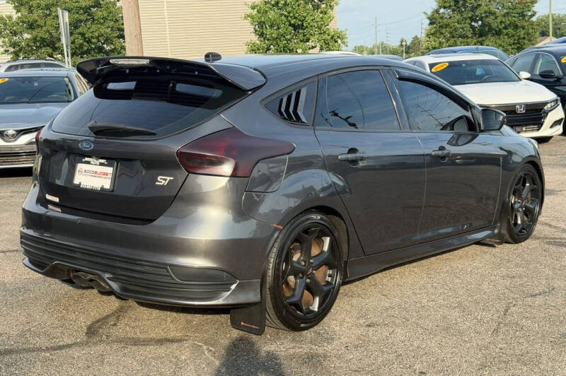 2018 Ford Focus ST