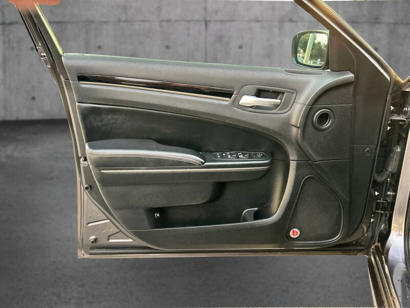 2016 Chrysler 300 S Alloy Edition