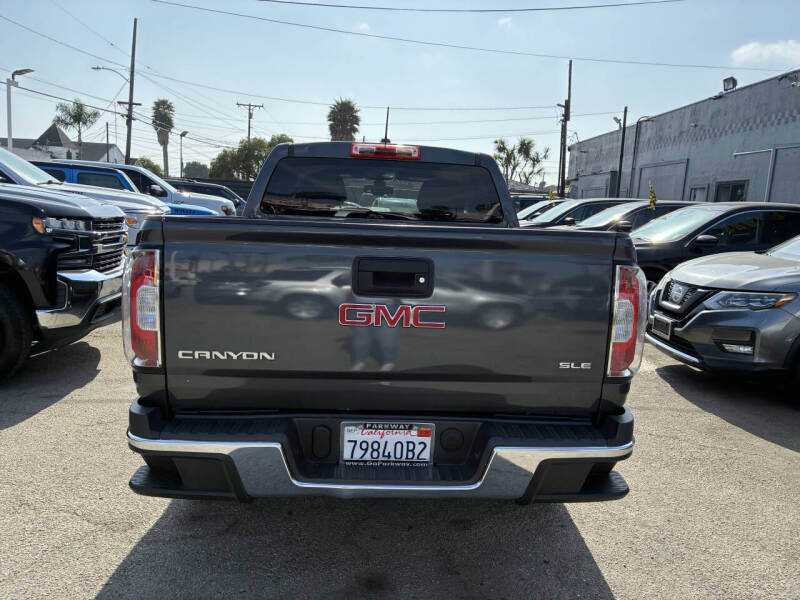 2017 GMC Canyon SLE