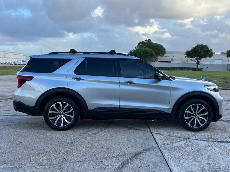 2020 Ford Explorer ST