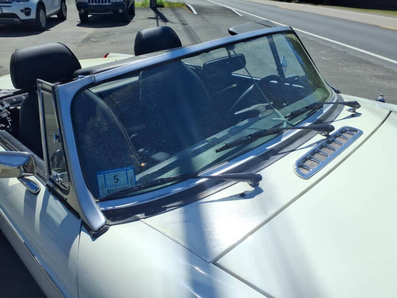 1979 MG coupe