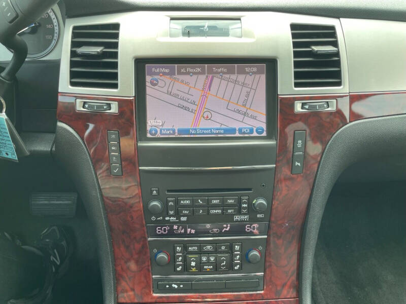 2014 Cadillac Escalade Luxury