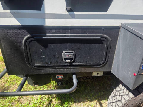 2023 Winnebago 100 SERIES HIKE