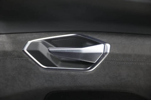 2022 Audi RS e-tron GT quattro