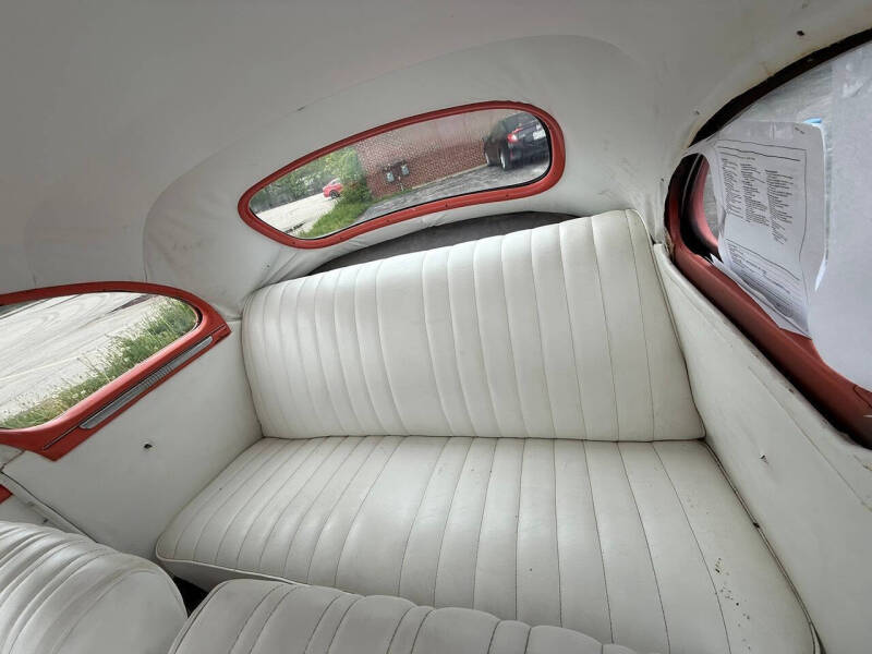 1948 Dodge Deluxe