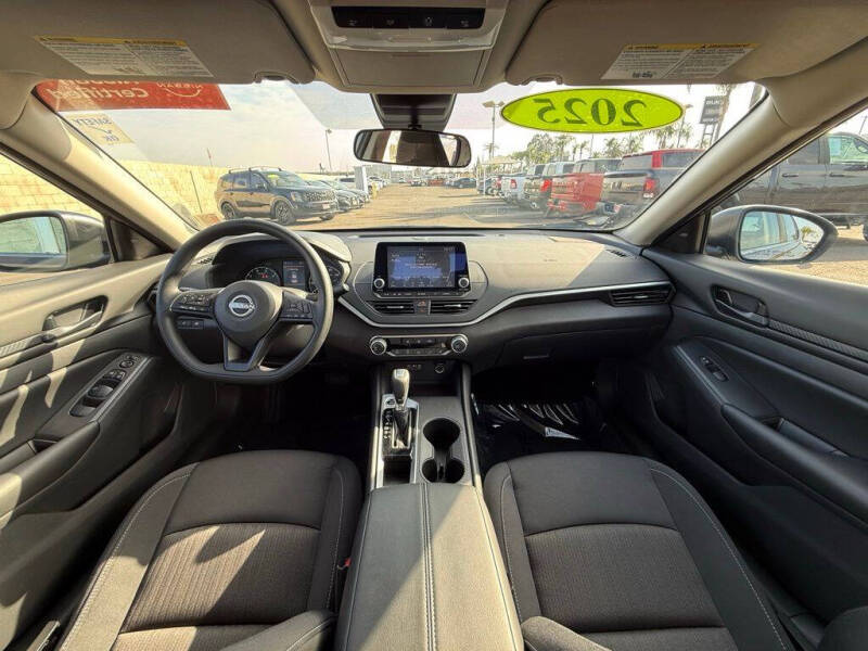 2025 Nissan Altima 2.5 S