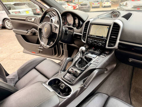 2013 Porsche Cayenne