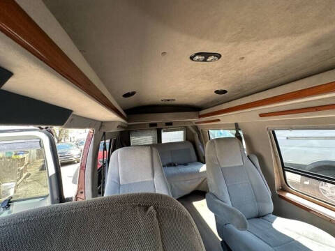 2003 Dodge Ram Van 1500