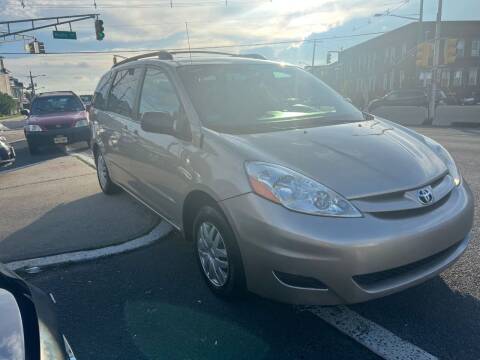 2009 Toyota Sienna for sale at 1G Auto Sales in Elizabeth NJ
