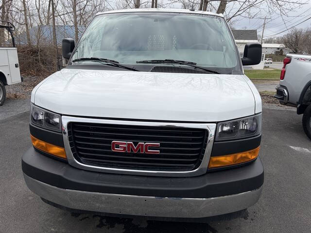2024 GMC Savana 2500