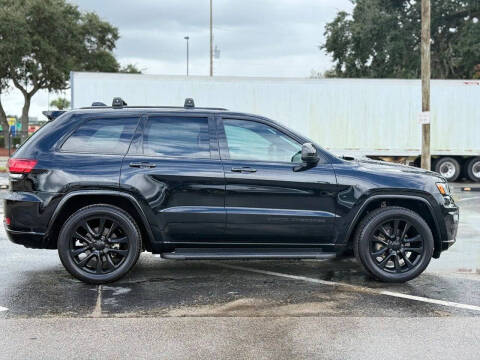 2020 Jeep Grand Cherokee Altitude