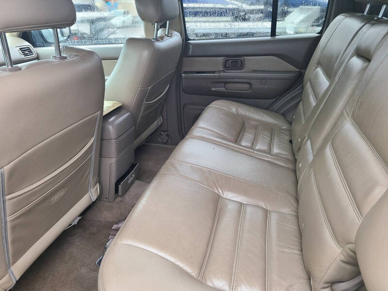 2004 Nissan Pathfinder SE