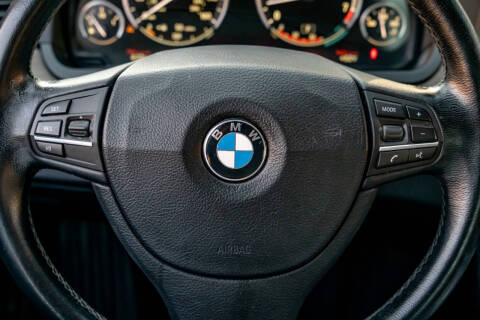 2011 BMW 7 Series 750Li xDrive