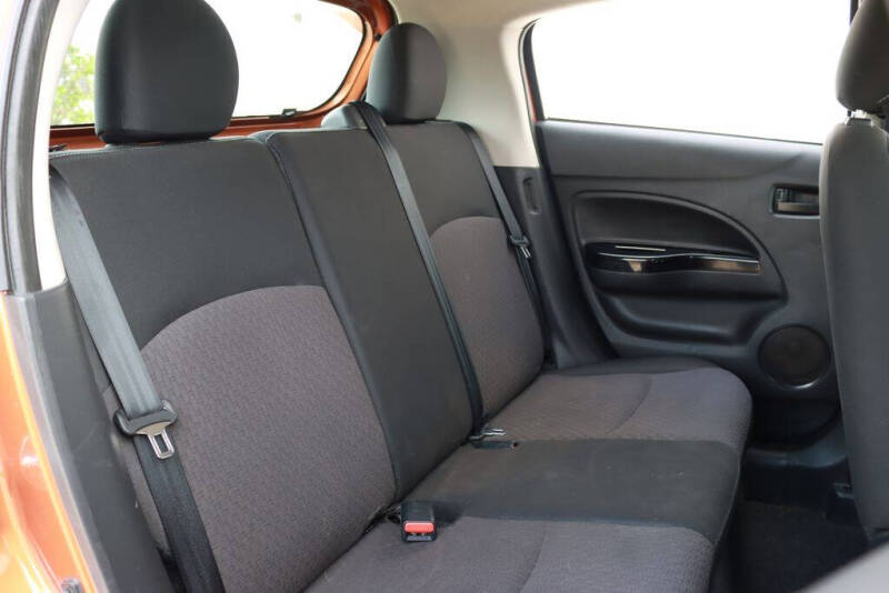 2017 Mitsubishi Mirage SE
