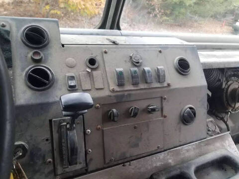 2012 Freightliner MT55 Chassis