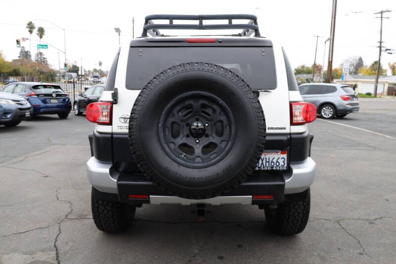 2010 Toyota FJ Cruiser
