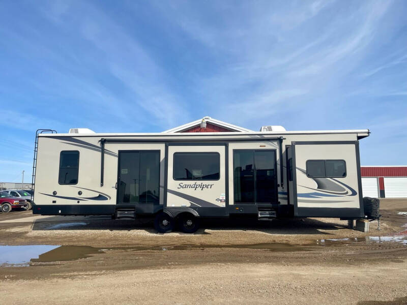 2021 Forest River Sandpiper Destination  for sale at TnT Auto Plex in Platte SD