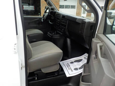 2021 Chevrolet Express 2500
