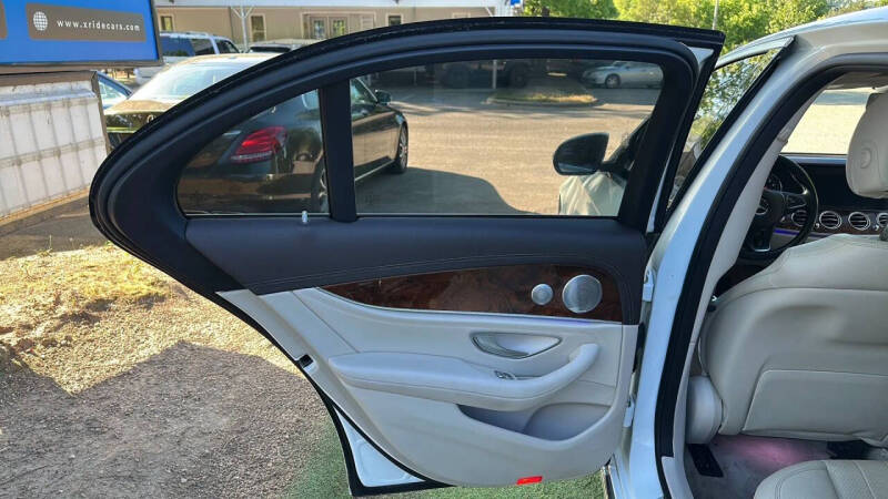 2017 Mercedes-Benz E-Class E 300 4MATIC