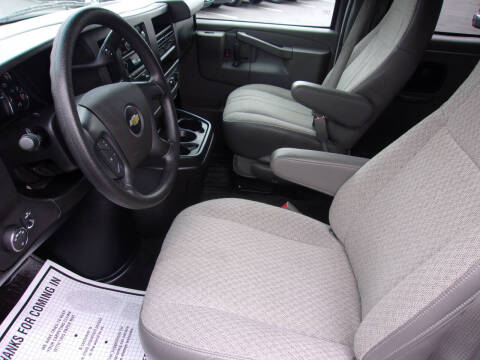2016 Chevrolet Express LT 3500