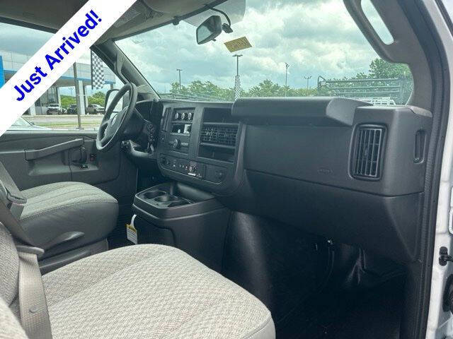 2026 Chevrolet Express 2500