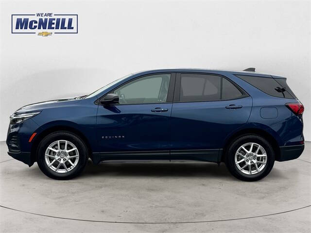 Used 2022 Chevrolet Equinox LS with VIN 3GNAXHEV3NS166006 for sale in Swanton, OH