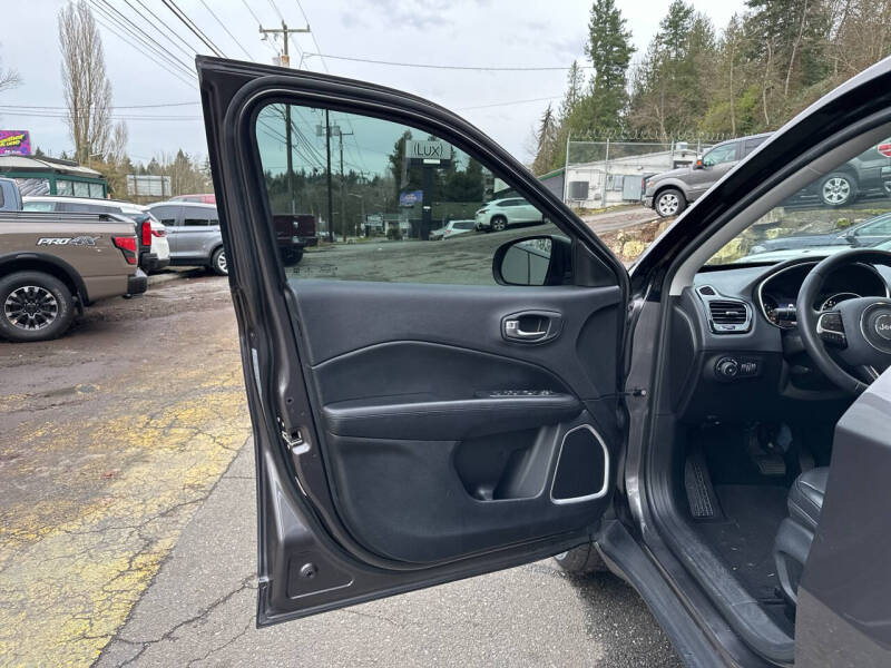 2018 Jeep Compass Altitude photo 26