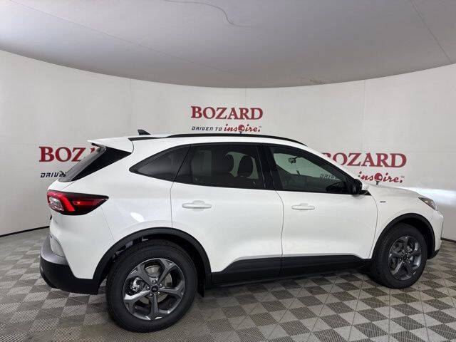 2026 Ford Escape Hybrid ST-Line Select