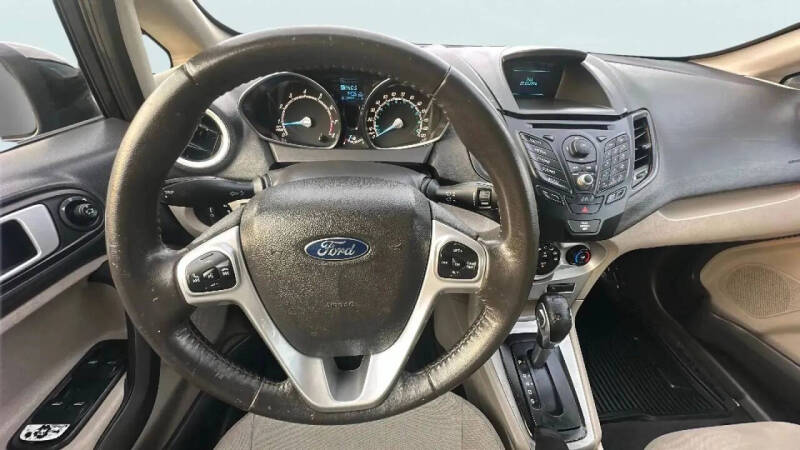 2015 Ford Fiesta SE