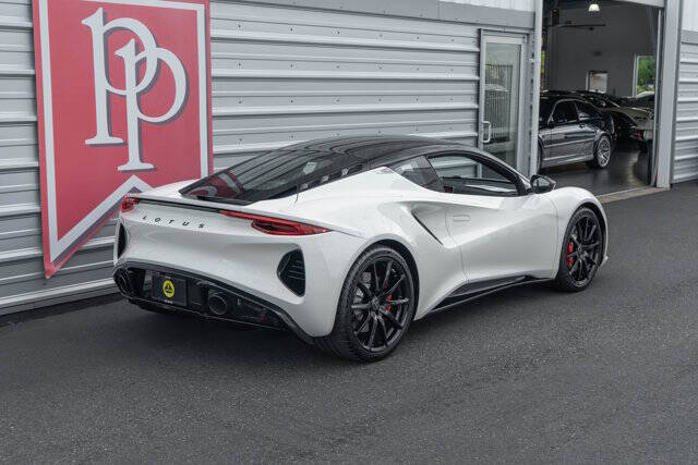 2025 Lotus Emira V6 Base