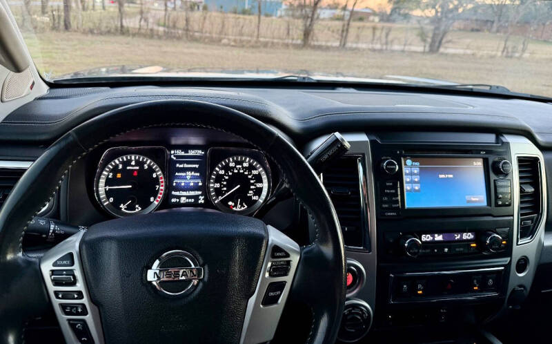 2017 Nissan Titan PRO-4X