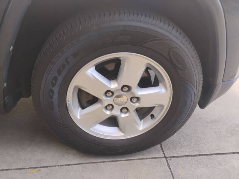 2013 Jeep Grand Cherokee Laredo