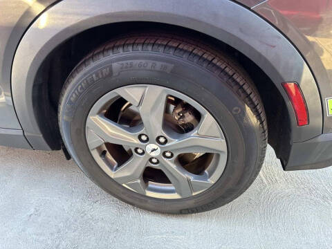 2023 Ford Mustang Mach-E Select