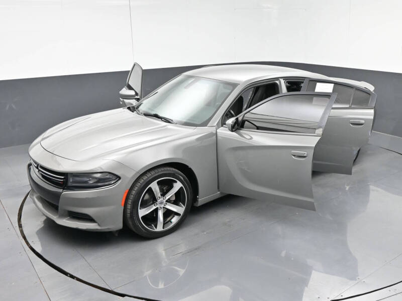 2017 Dodge Charger SE