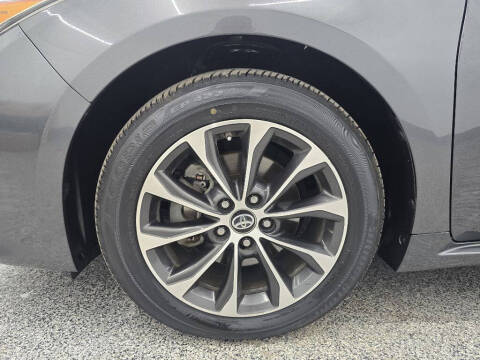 2017 Toyota Avalon XLE