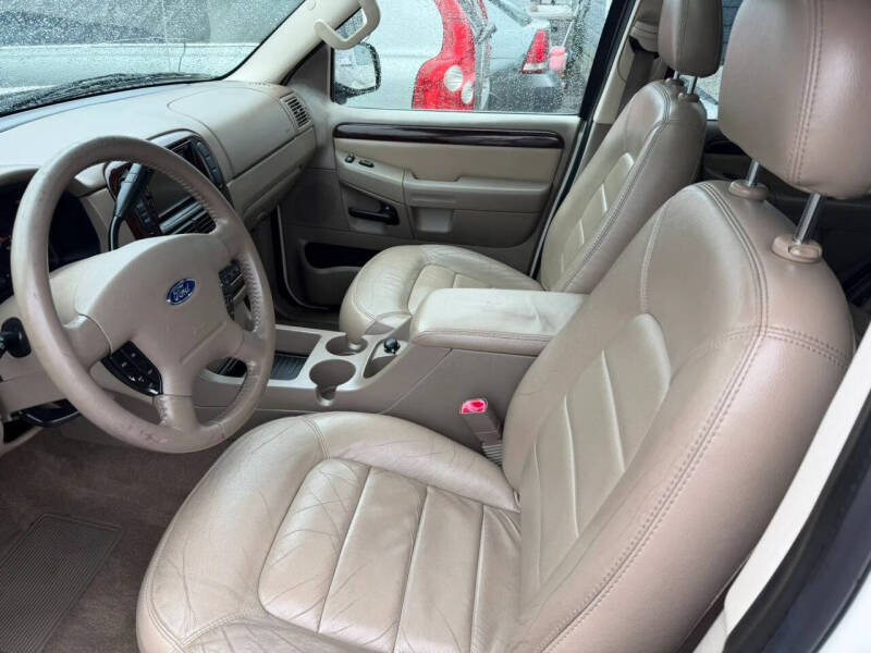 2003 Ford Explorer Limited