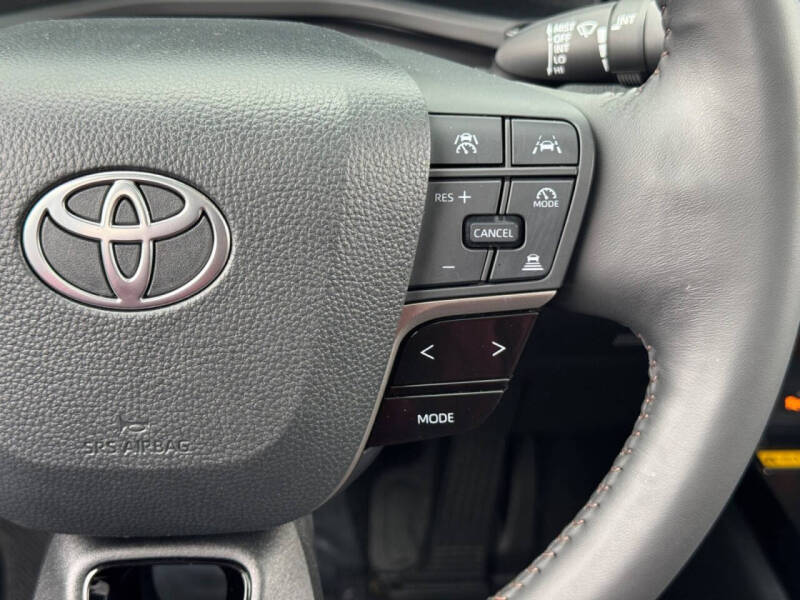 2025 Toyota Camry XLE